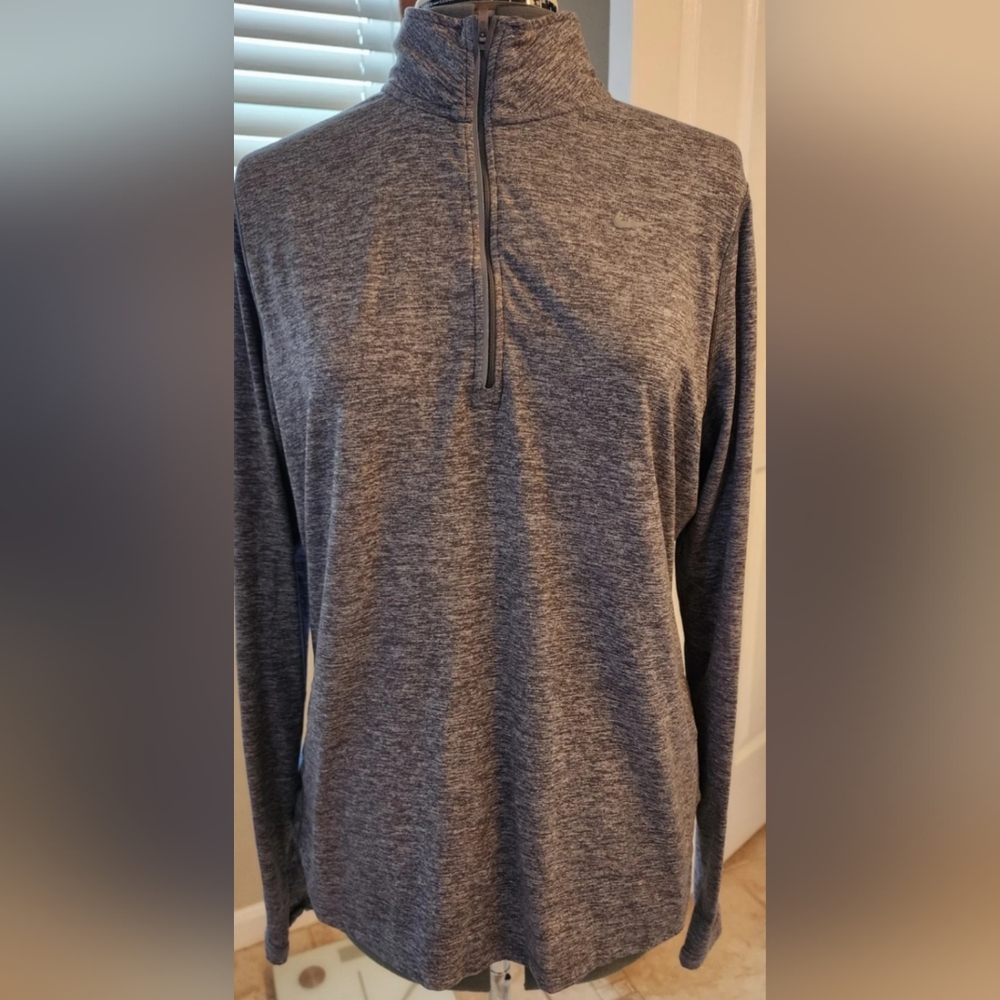 Nike Dri FIT half zip. XL